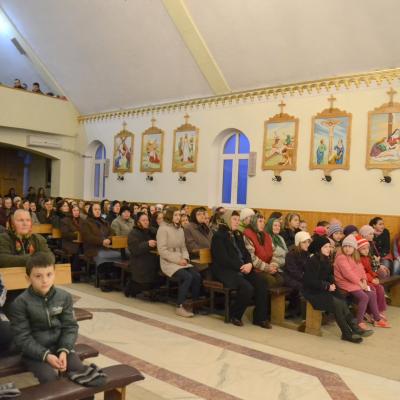 9-15 martie: Ploscuţeni: Săptămâna familiei