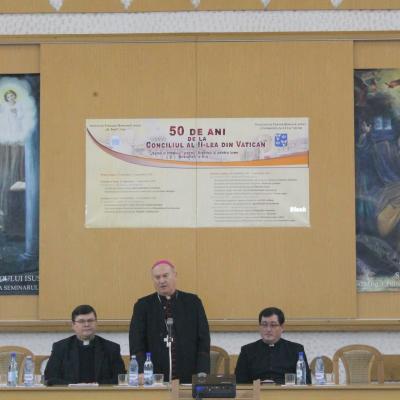 11 martie: ITRC Iaşi: Simpozionul "Conciliul Vatican II - semn al timpului pentru Biserică şi pentru lume"