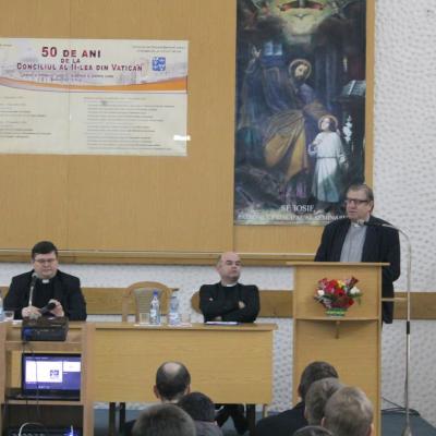 11 martie: ITRC Iaşi: Simpozionul "Conciliul Vatican II - semn al timpului pentru Biserică şi pentru lume"