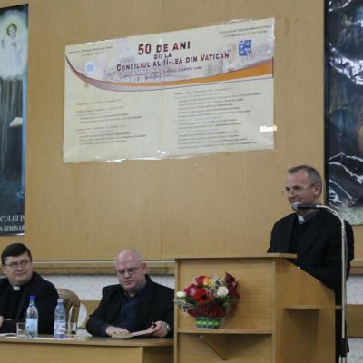 11 martie: ITRC Iaşi: Simpozionul "Conciliul Vatican II - semn al timpului pentru Biserică şi pentru lume"