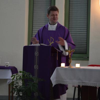 14-15 martie: Traian: Busola interioară spre fericire. Zile de reculegere pentru tineri