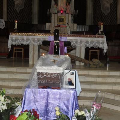 14 martie: Oneşti: Funeraliile părintelui Ioan Caităr