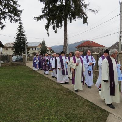 14 martie: Oneşti: Funeraliile părintelui Ioan Caităr