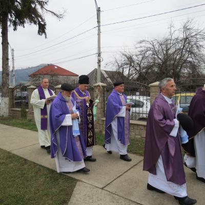 14 martie: Oneşti: Funeraliile părintelui Ioan Caităr
