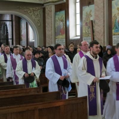 14 martie: Oneşti: Funeraliile părintelui Ioan Caităr