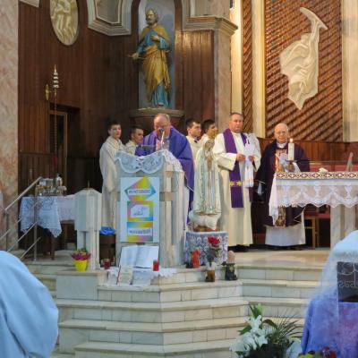 14 martie: Oneşti: Funeraliile părintelui Ioan Caităr
