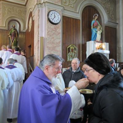 14 martie: Oneşti: Funeraliile părintelui Ioan Caităr