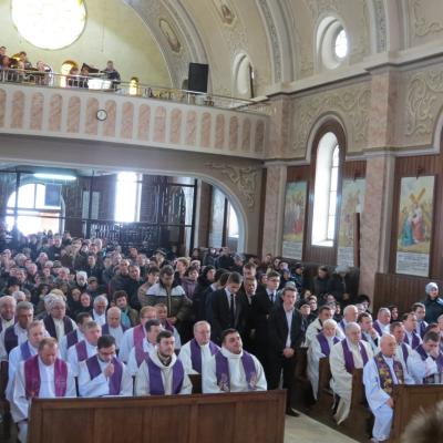 14 martie: Oneşti: Funeraliile părintelui Ioan Caităr