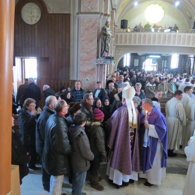 14 martie: Oneşti: Funeraliile părintelui Ioan Caităr