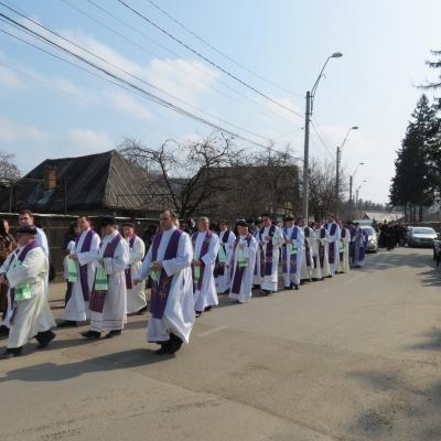 14 martie: Oneşti: Funeraliile părintelui Ioan Caităr