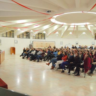 17 martie: Iaşi: Întâlnire cu tinerii despre convieţuirea fără căsătorie. Foto: Emilian Lupu