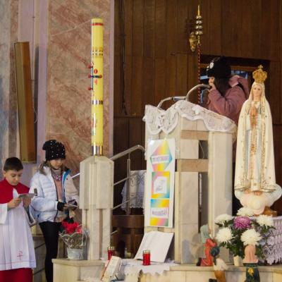 19-22 martie: Oneşti: Misiuni populare în Parohia "Ss. Petru şi Paul"