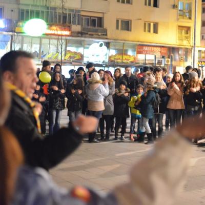 20 martie: Bacău: Festivalul candelelor "Fiecare viaţă este un dar"