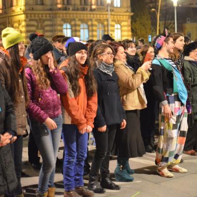 20 martie: Bacău: Festivalul candelelor "Fiecare viaţă este un dar"