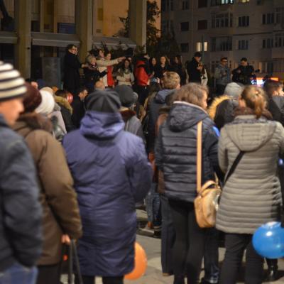 20 martie: Bacău: Festivalul candelelor "Fiecare viaţă este un dar"
