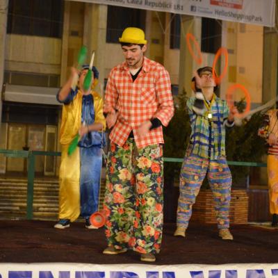 20 martie: Bacău: Festivalul candelelor "Fiecare viaţă este un dar"