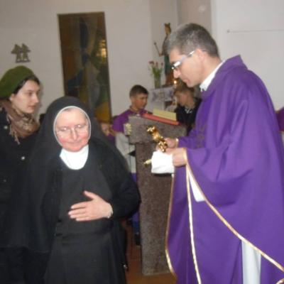 20 martie: Poiana Micului: La şcoala iubirii milostive