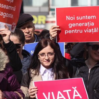 21 martie: Iaşi: Marşul pentru viaţă. Foto: Claudiu Bîrliba