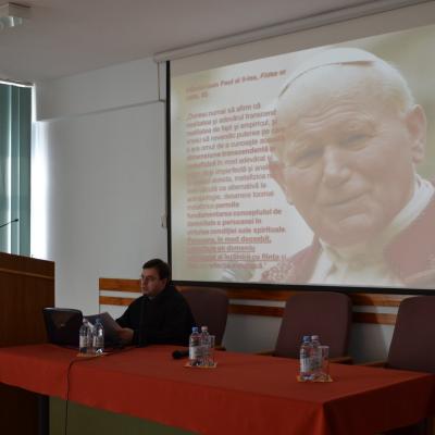 24 martie: Roman: Simpozion internaţional de filozofie