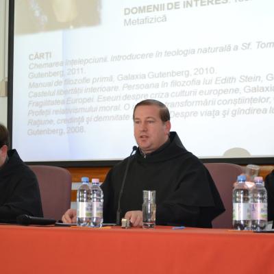 24 martie: Roman: Simpozion internaţional de filozofie