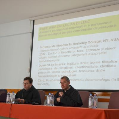 24 martie: Roman: Simpozion internaţional de filozofie