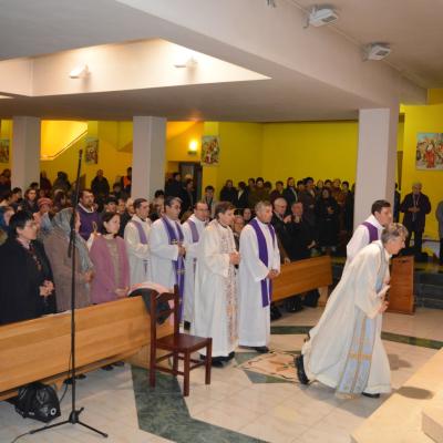 27 martie: Oneşti: Noapte de priveghere la sanctuarul "Fericitul Ieremia"