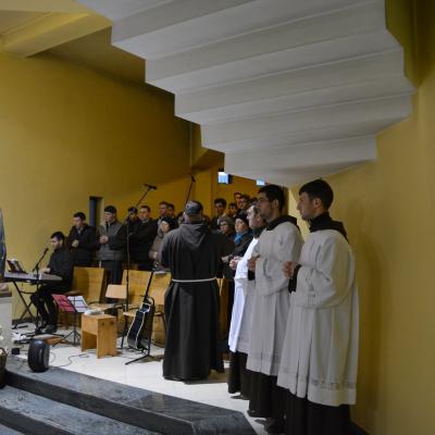 27 martie: Oneşti: Noapte de priveghere la sanctuarul "Fericitul Ieremia"