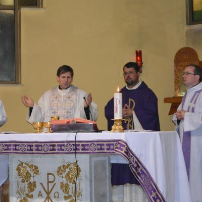 27 martie: Oneşti: Noapte de priveghere la sanctuarul "Fericitul Ieremia"
