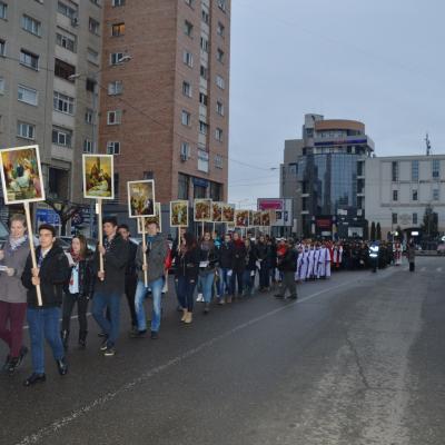 29 martie: Bacău "Sfântul Nicolae": Celebrarea Zilei Mondiale a Tineretului