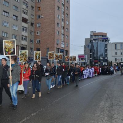 29 martie: Bacău "Sfântul Nicolae": Celebrarea Zilei Mondiale a Tineretului