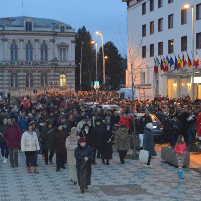29 martie: Bacău "Sfântul Nicolae": Celebrarea Zilei Mondiale a Tineretului