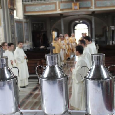 2 aprilie: Iaşi: Liturghia crismei. Foto: Ionuţ-Gabriel Giurgică