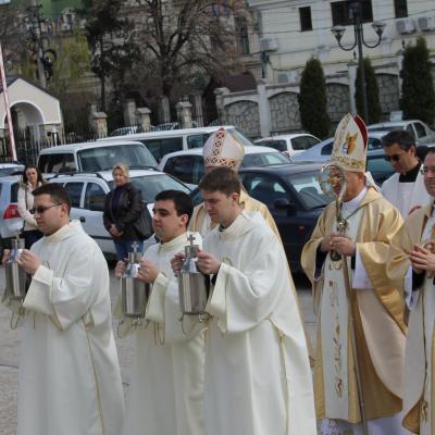 2 aprilie: Iaşi: Liturghia crismei. Foto: Ionuţ-Gabriel Giurgică