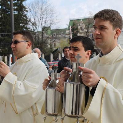 2 aprilie: Iaşi: Liturghia crismei. Foto: Ionuţ-Gabriel Giurgică