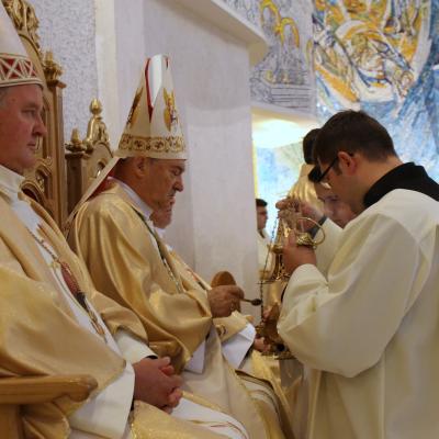 2 aprilie: Iaşi: Liturghia crismei. Foto: Ionuţ-Gabriel Giurgică