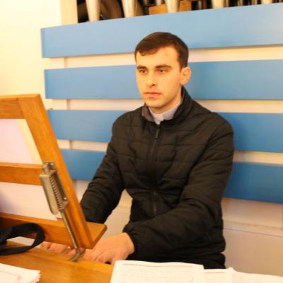 2 aprilie: Iaşi: Liturghia crismei. Foto: Ionuţ-Gabriel Giurgică