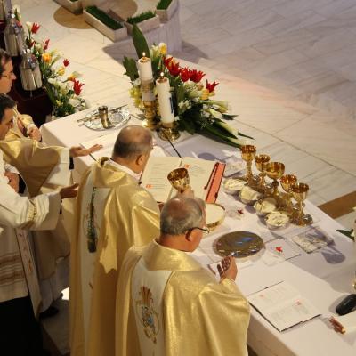 2 aprilie: Iaşi: Liturghia crismei. Foto: Ionuţ-Gabriel Giurgică
