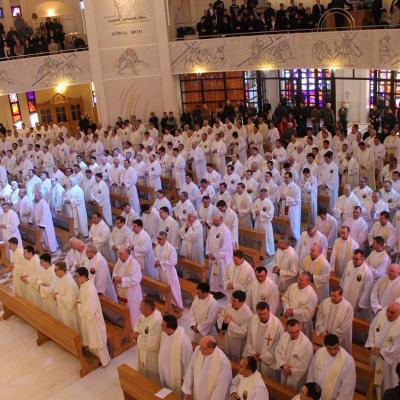 2 aprilie: Iaşi: Liturghia crismei. Foto: Ionuţ-Gabriel Giurgică