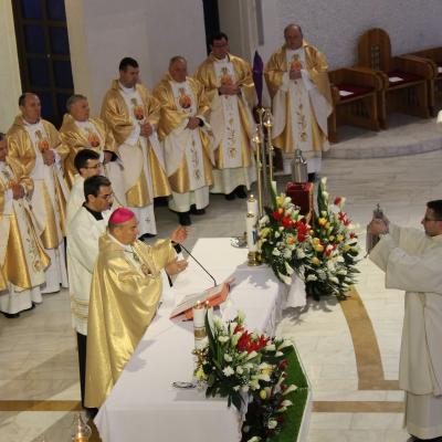 2 aprilie: Iaşi: Liturghia crismei. Foto: Ionuţ-Gabriel Giurgică