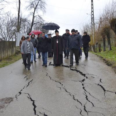 6 aprilie: Berindeşti-Bacău: Când pământul îţi ia amintirile