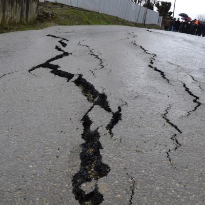 6 aprilie: Berindeşti-Bacău: Când pământul îţi ia amintirile