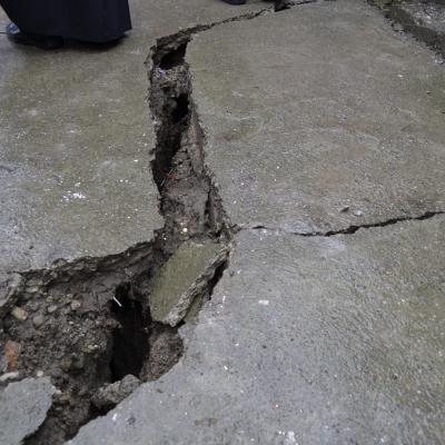 6 aprilie: Berindeşti-Bacău: Când pământul îţi ia amintirile