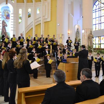 6 aprilie: Bacău "Fericitul Ieremia": La 40 de zile de la moartea pr. Dumitru Gabor