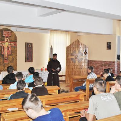 10-12 aprilie: Oneşti: Campus vocaţional la Seminarul Capucin
