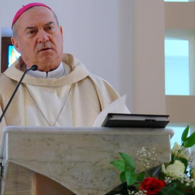 11-18 aprilie: Bacău: Zile de har şi reînnoire de voturi