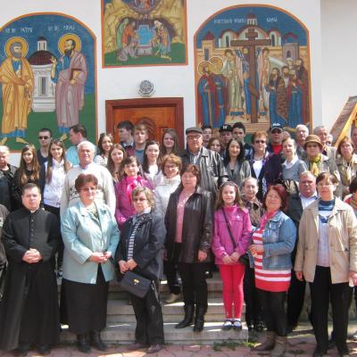 13 aprilie: Iaşi: Lumina Învierii la bolnavii de la spitalul Pădureni-Grajduri
