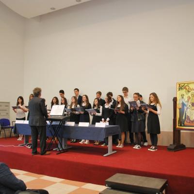 15-18 aprilie: Ciofliceni-Snagov: Olimpiada naţională de religie, cultul catolic