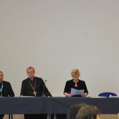 15-18 aprilie: Ciofliceni-Snagov: Olimpiada naţională de religie, cultul catolic