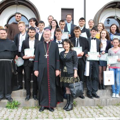 15-18 aprilie: Ciofliceni-Snagov: Olimpiada naţională de religie, cultul catolic