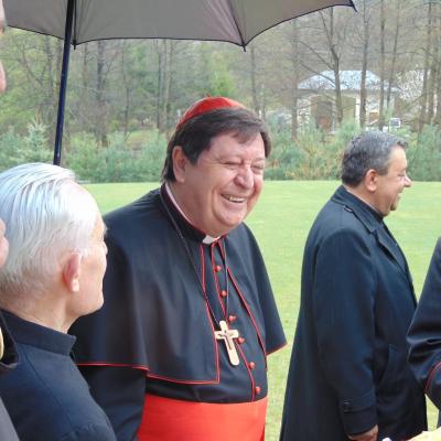 18 aprilie: Luncani: Întâlnirea cardinalului Braz de Aviz cu superiorii majori şi superioarele majore